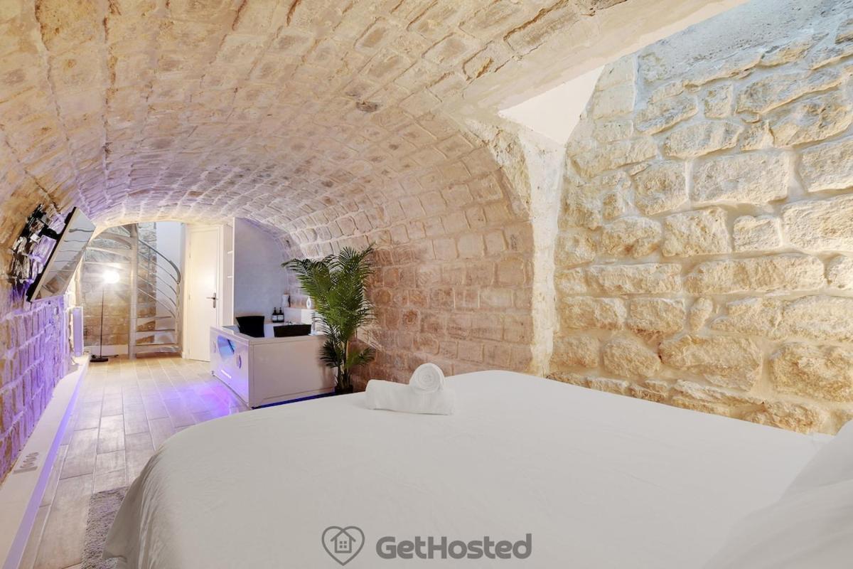 شقة Charming Flat With Jacuzzi Heart Of Paris Gethosted المظهر الخارجي الصورة